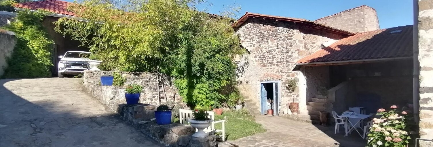 Maison 8 Pièces 172 m² à vendre à Moriat (63340)