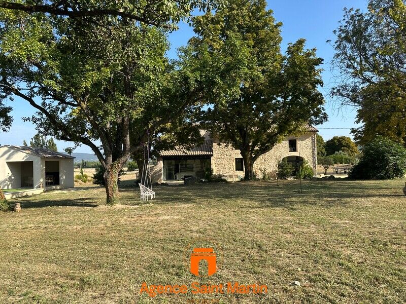 Villa / Maison  T14 à vendre Sauzet 26740