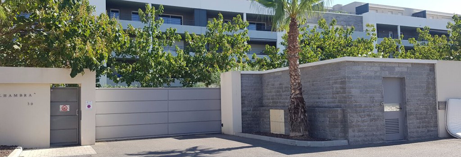 Garage  13 m² à louer à Marseille 9 (13009)