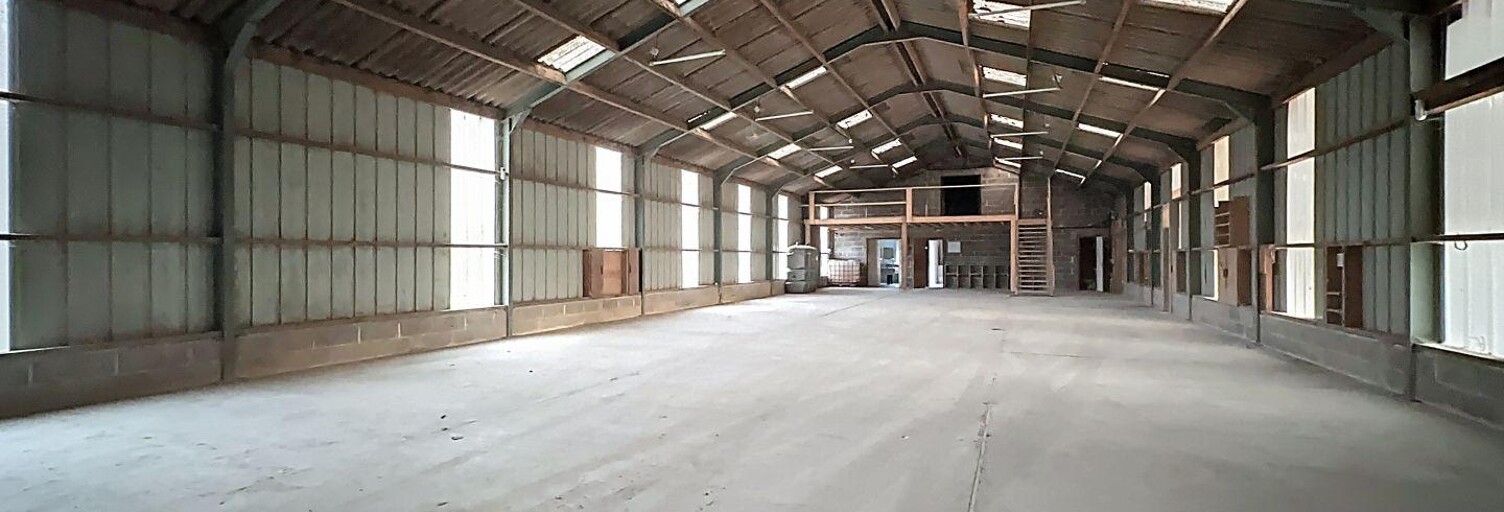 Commerce  595 m² à vendre à Landébia (22130)