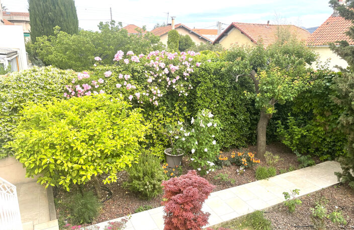 MAISON DIVISEE EN T3 3T T4 COEUR DE BEAUMONT DE 160 M2 — photo 4