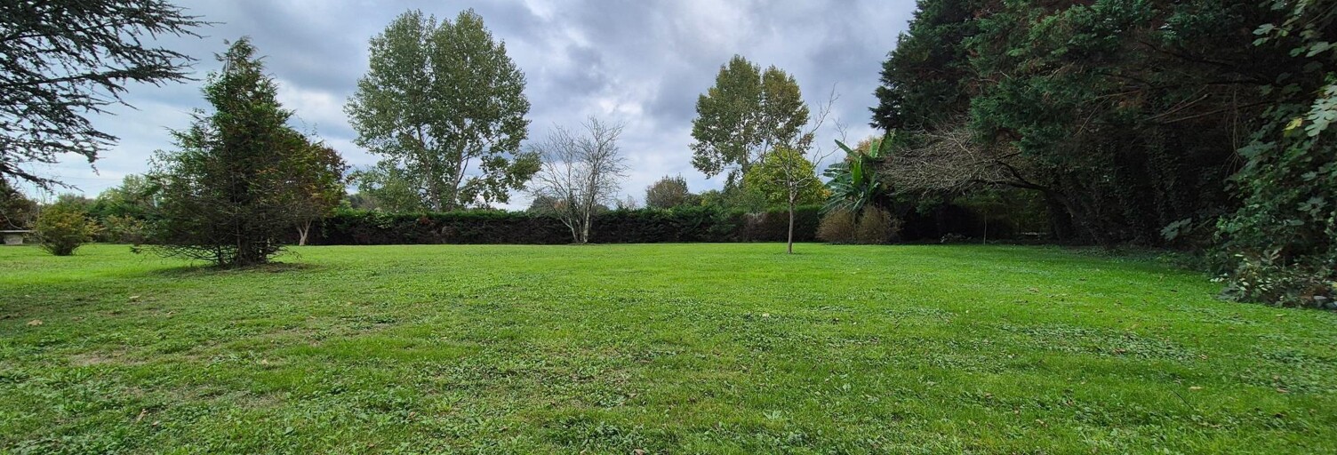 Terrain  1065 m² à vendre à Saint-Étienne-d'Orthe (40300)