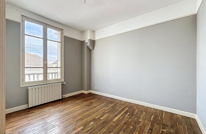 MAISON DE VILLE — photo 4