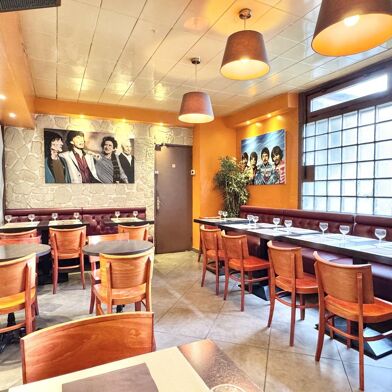 Commerce  372000 €