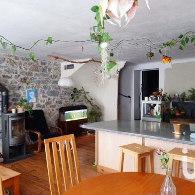 Maison 8 pièces 220000 €