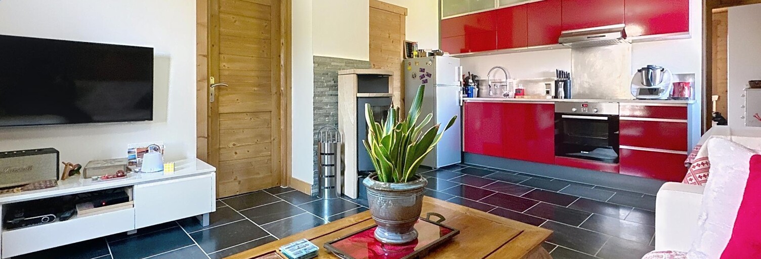 Appartement 3 Pièces 42 m² à vendre à Demi-Quartier (74120)