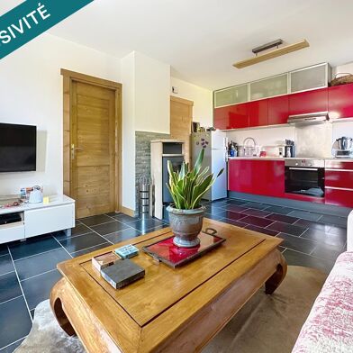 Appartement 3 pièces 313500 €