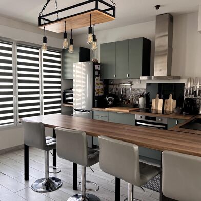 Maison 7 pièces 239990 €