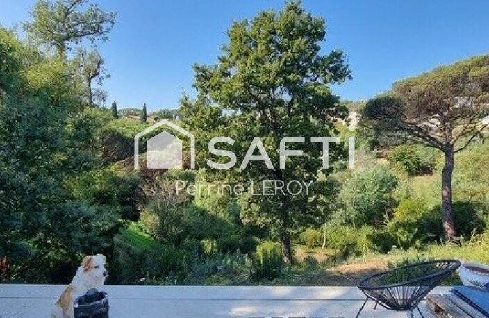 Villa provençale individuelle aux Issambres dans une résidence sécurisée avec piscine. — photo 3