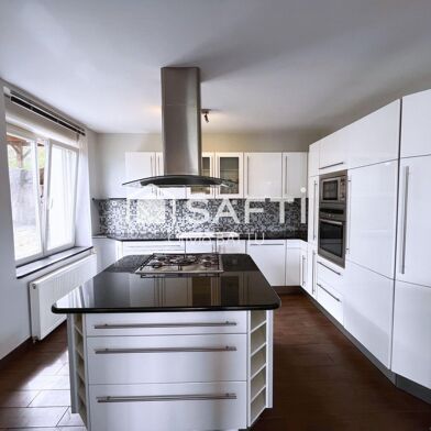 Maison 6 pièces 284000 €