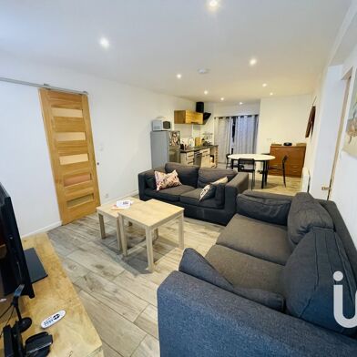 Appartement 3 pièces 145000 €