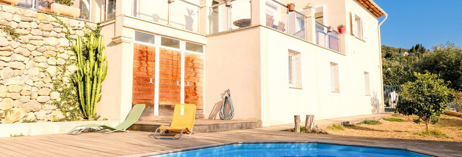 Maison 5 Pièces 172 m² à vendre à Carros (06510)