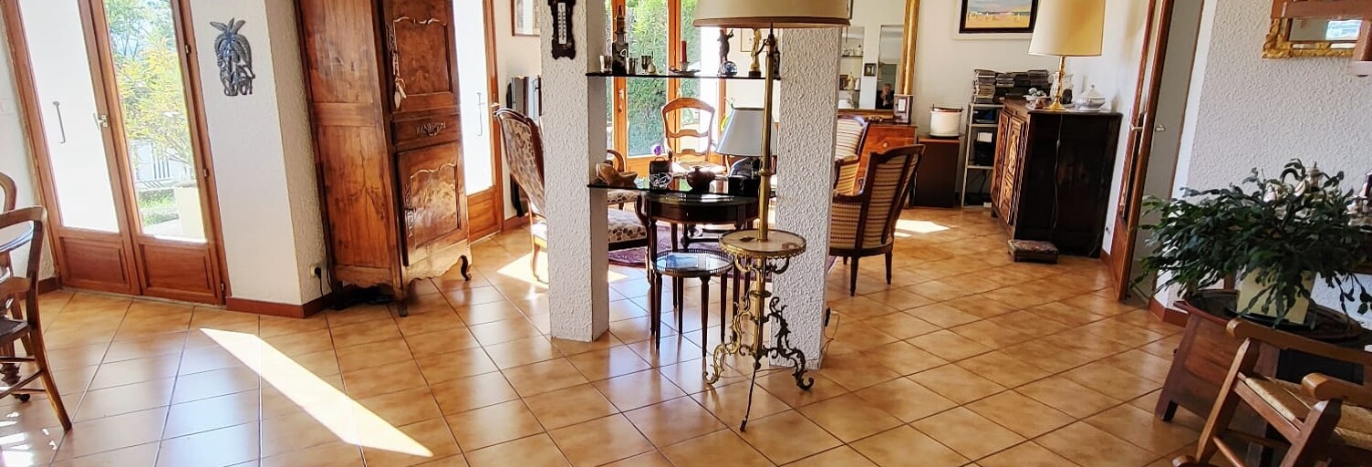 Maison 10 Pièces 200 m² à vendre à Bassens (73000)