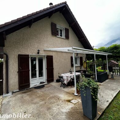 Maison 4 pièces 399000 €