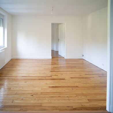 Appartement 6 pièces 87000 €