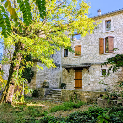 Maison 15 pièces 349000 €