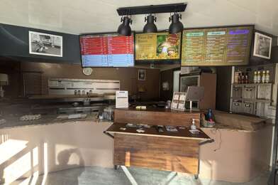 Commerce  199000 €