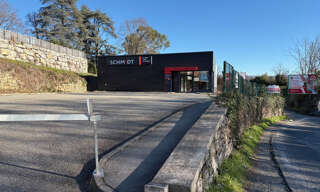 Commerce  300 m² à louer à Aubenas (07200)