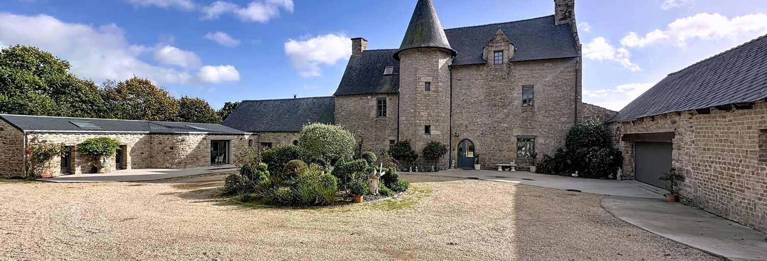 Maison 8 Pièces 312 m² à vendre à Ploumagoar (22970)