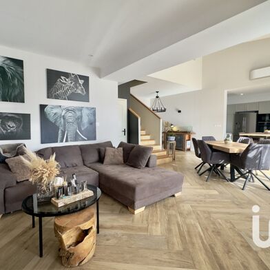 Maison 6 pièces 445000 €