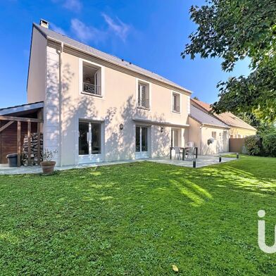 Maison 8 pièces 549000 €