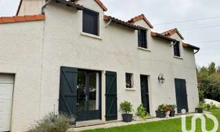 Maison 8 Pièces 150 m² à vendre à Bignoux (86800)