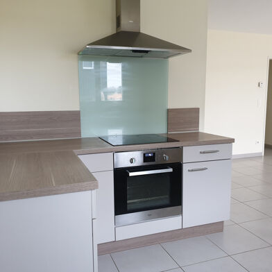 Maison 5 pièces 959 €