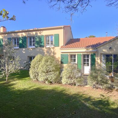 Maison 10 pièces 422500 €