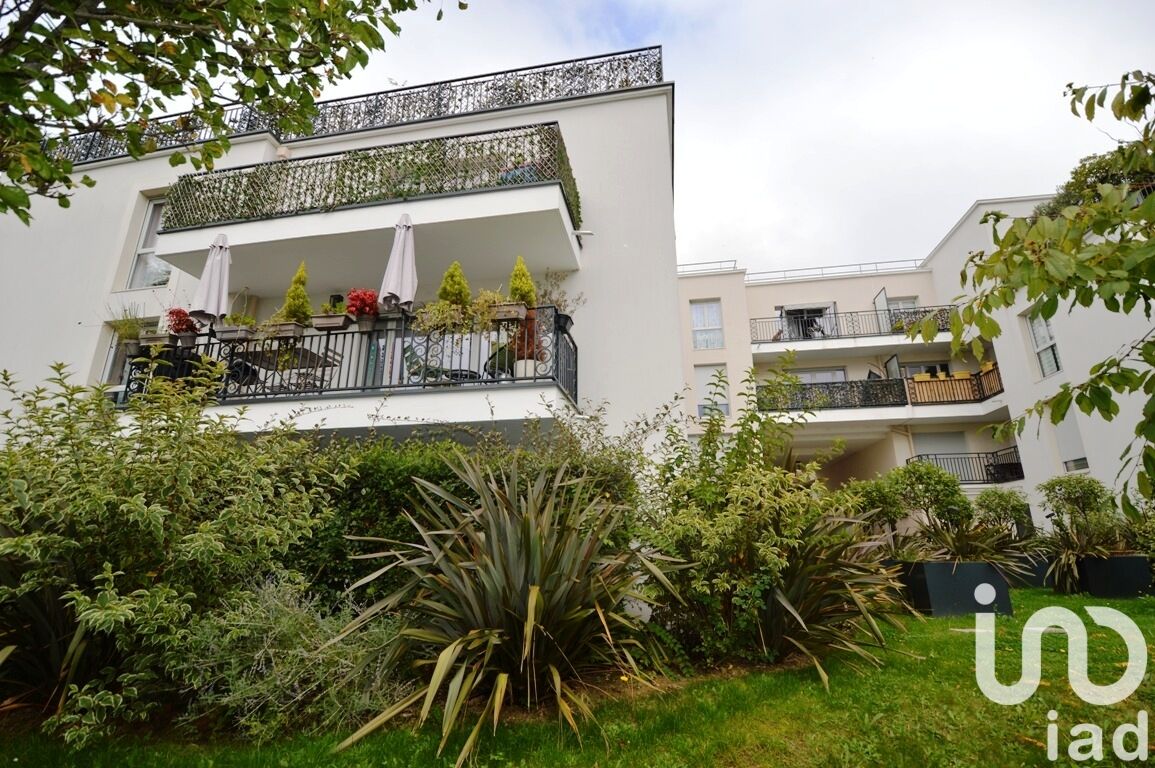 l'Hay-les-Roses - 97m² - 5p. - 3ch.