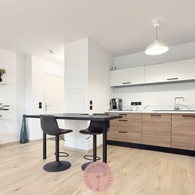 Appartement 3 pièces 250000 €