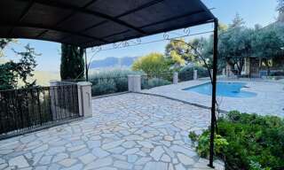 Maison 7 Pièces 200 m² à vendre à Le Revest-les-Eaux (83200)