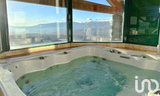 Appartement 8 Pièces 185 m² à vendre à Eyne (66800)