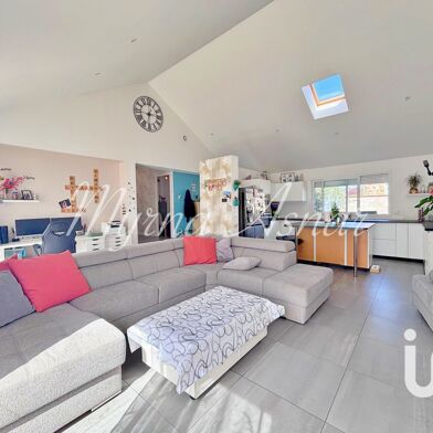 Maison 5 pièces 395000 €