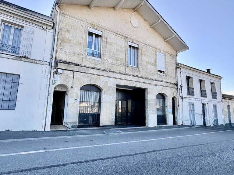 Vente Immeuble 380 m&sup2; — photo 1