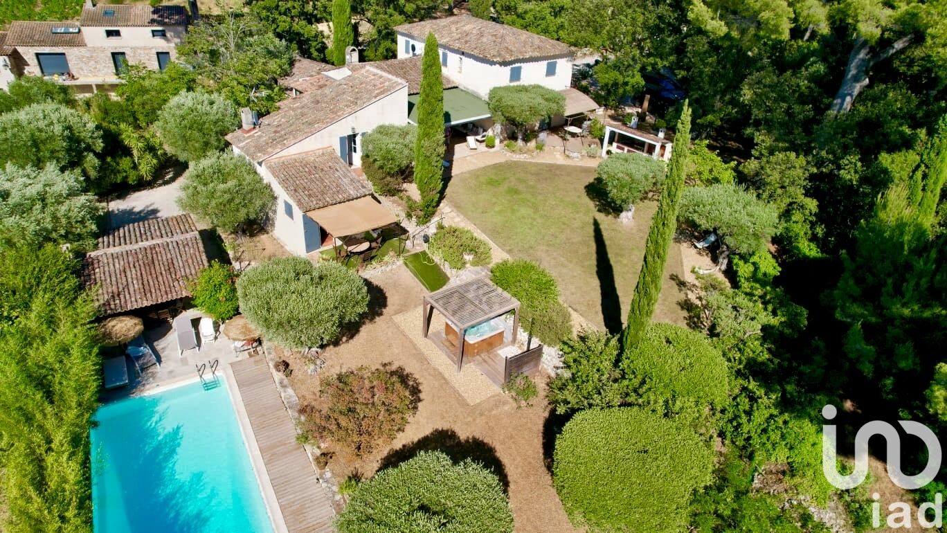 Vente Maison/villa 8 pièces - Photo 2