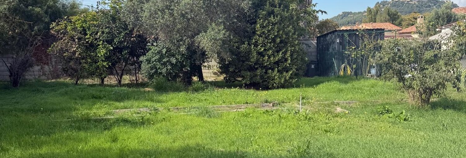 Terrain  506 m² à vendre à Six-Fours-les-Plages (83140)