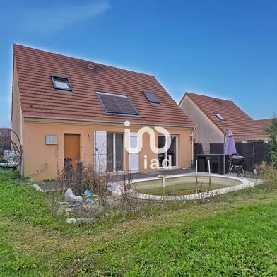 Maison 5 pièces 239500 €