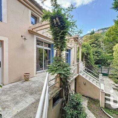 Maison 10 pièces 315000 €