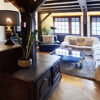 Appartement 6 pièces 127000 €