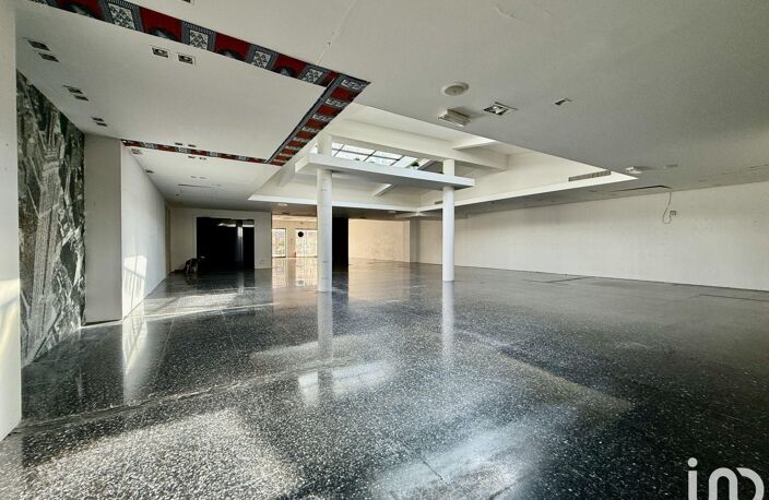 Vente Murs commerciaux 314 m&sup2; — photo 3