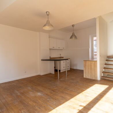 Appartement 4 pièces 105000 €