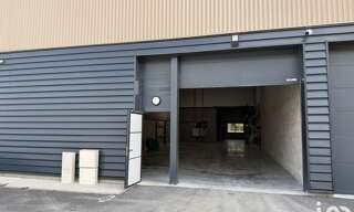 Commerce  430 m² à louer à Moissy-Cramayel (77550)