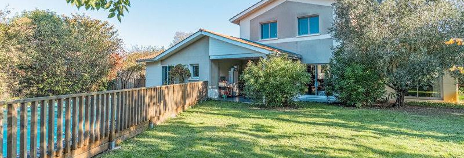 Maison 8 Pièces 200 m² à vendre à Mérignac (33700)