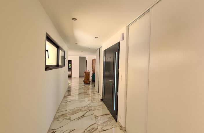 Vente Maison d'architecte 7 pièces — photo 2