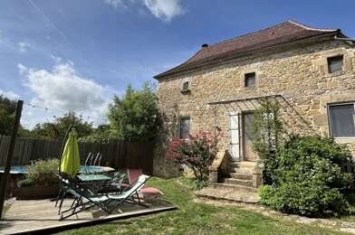 Maison 7 pièces 680550 €