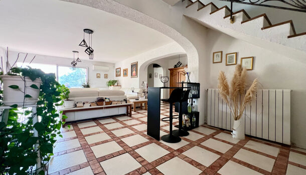 Villa / Maison 6 pièces  à vendre Destrousse (La) 13112