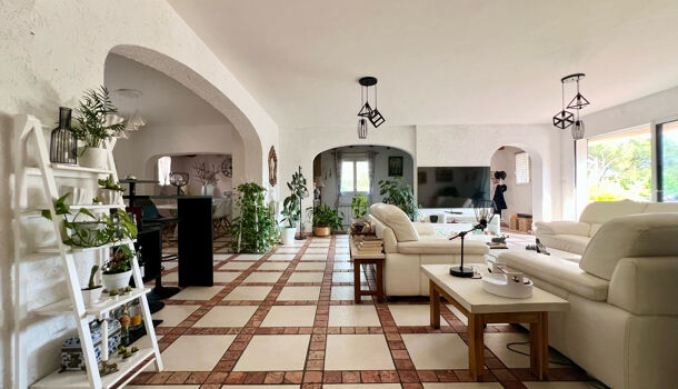 Villa / Maison 6 pièces  à vendre Destrousse (La) 13112