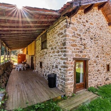 Maison 6 pièces 312405 €