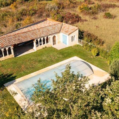 Maison 5 pièces 449000 €