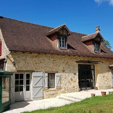 Maison 6 pièces 399990 €